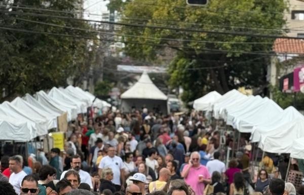 21a Feira de Artes Noel na Vila Madalena